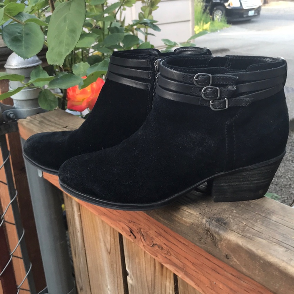 Clark’s black booties